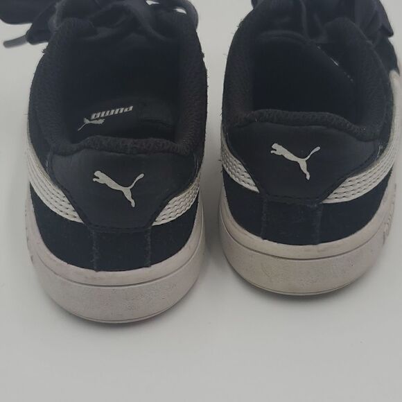 PUMA Suede Hearts Black Sneakers - Size 10C - Picture 5 of 8